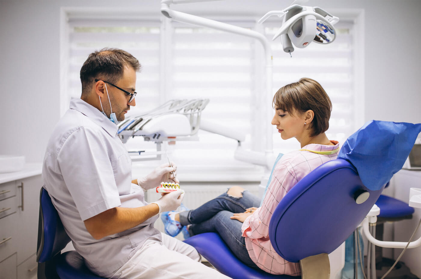 Dr Andrei Gabriel Pecheanu